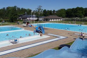 kupittaan_liukumaki_ja_altaat